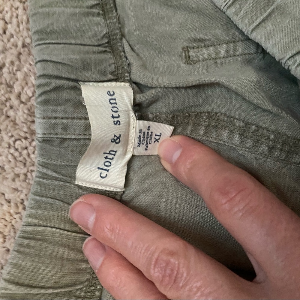 Cloth & Stone Shorts - Picture 4 of 4